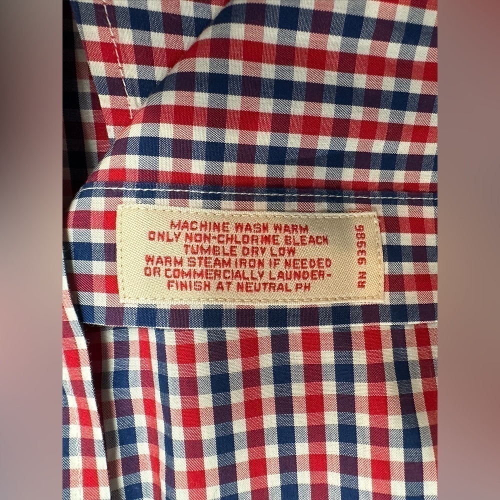 Brooks Brothers Long Sleeve Button Down Shirt Men’s Sz M Red White Blue Check - Picture 9 of 10